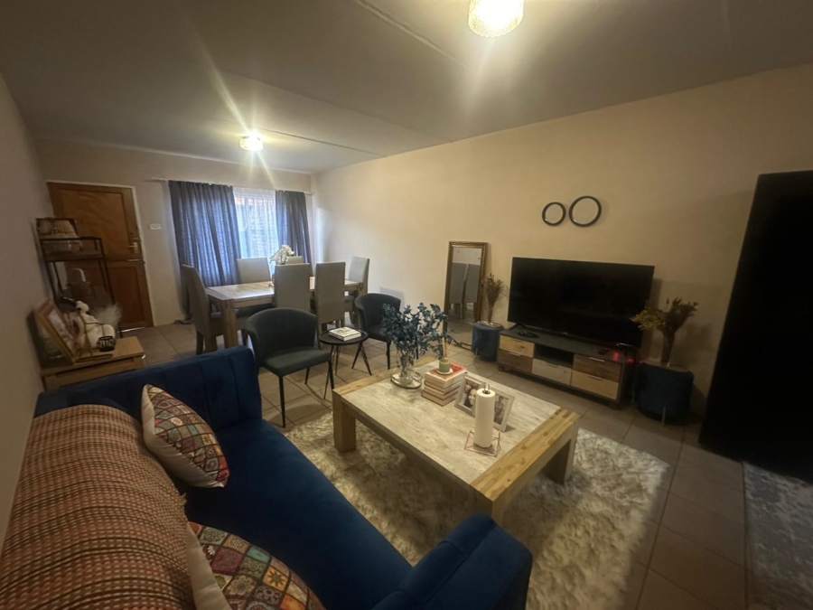 2 Bedroom Property for Sale in Riebeeckstad Free State